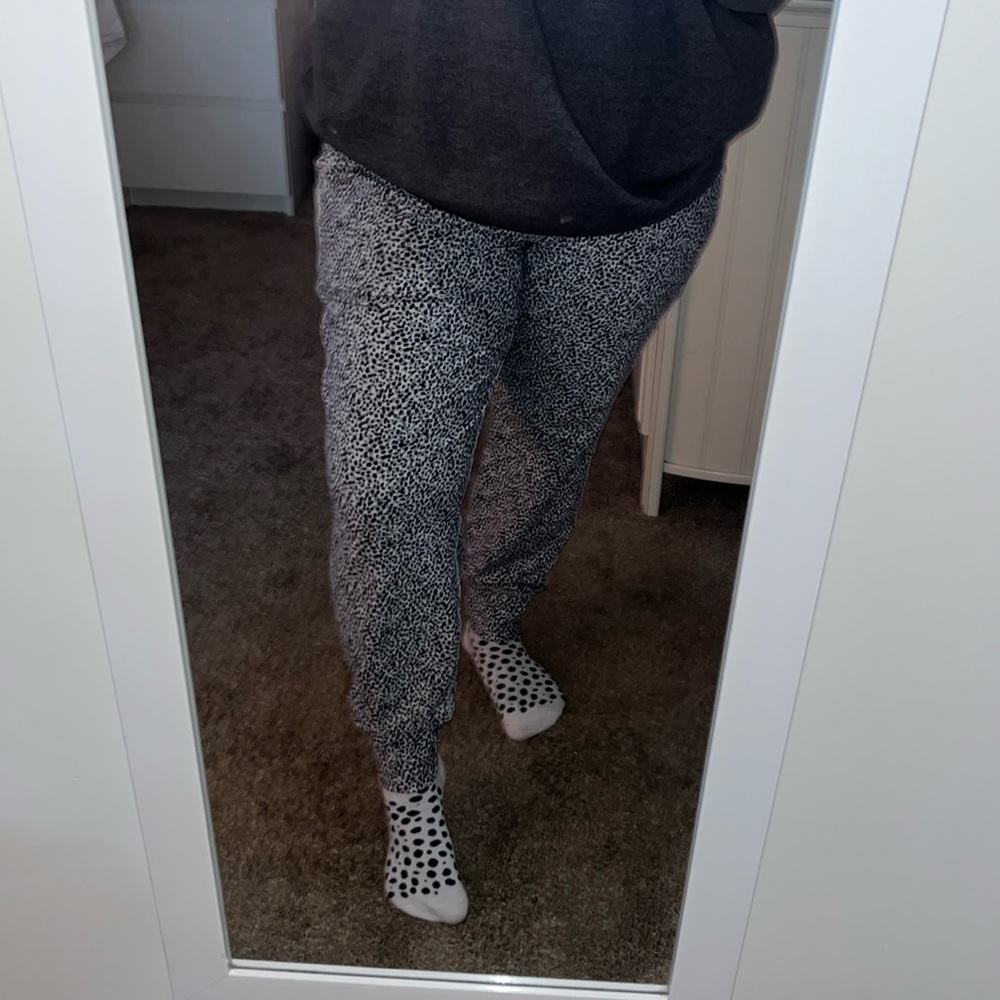 Old navy black grey and white printed joggers